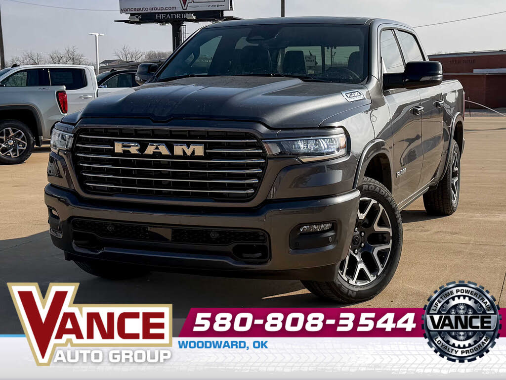 2026 RAM 1500 Laramie Crew Cab 4WD