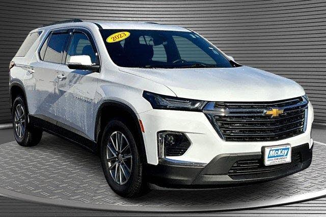 2023 Chevrolet Traverse LT Cloth AWD
