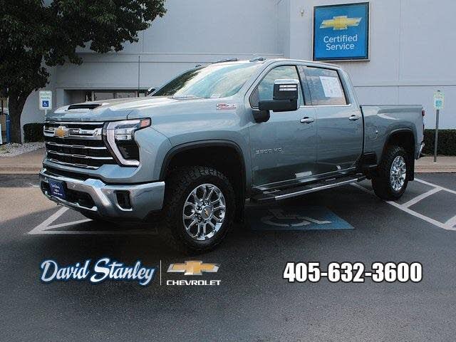 2024 Chevrolet Silverado 3500HD LTZ Crew Cab 4WD
