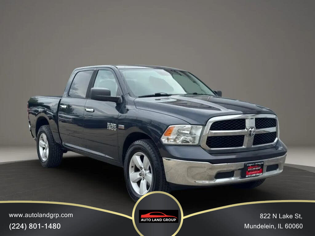2017 RAM 1500 SLT Crew Cab 4WD