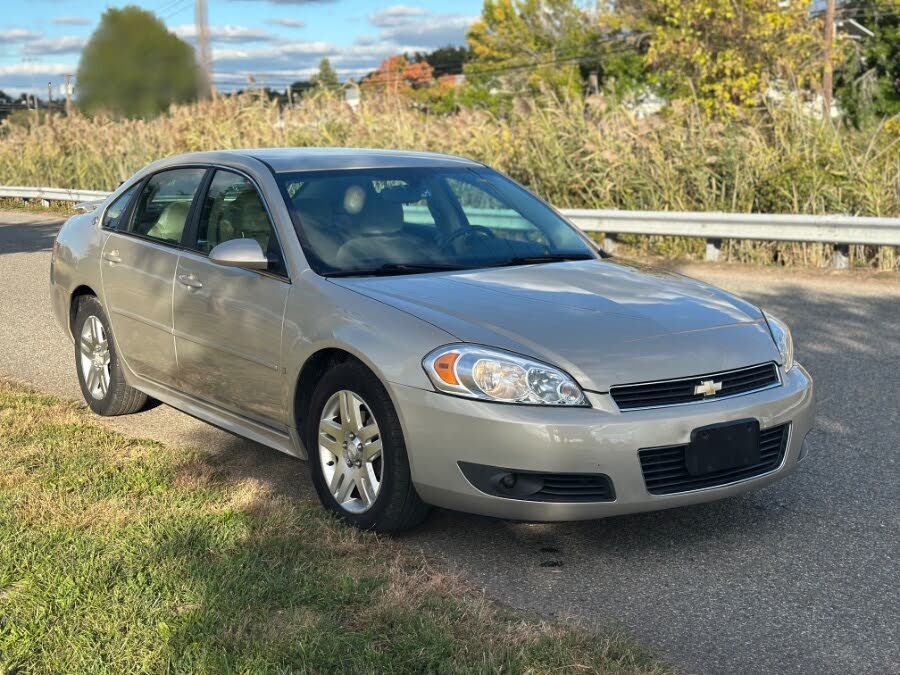 2009 Chevrolet Impala 2LT FWD