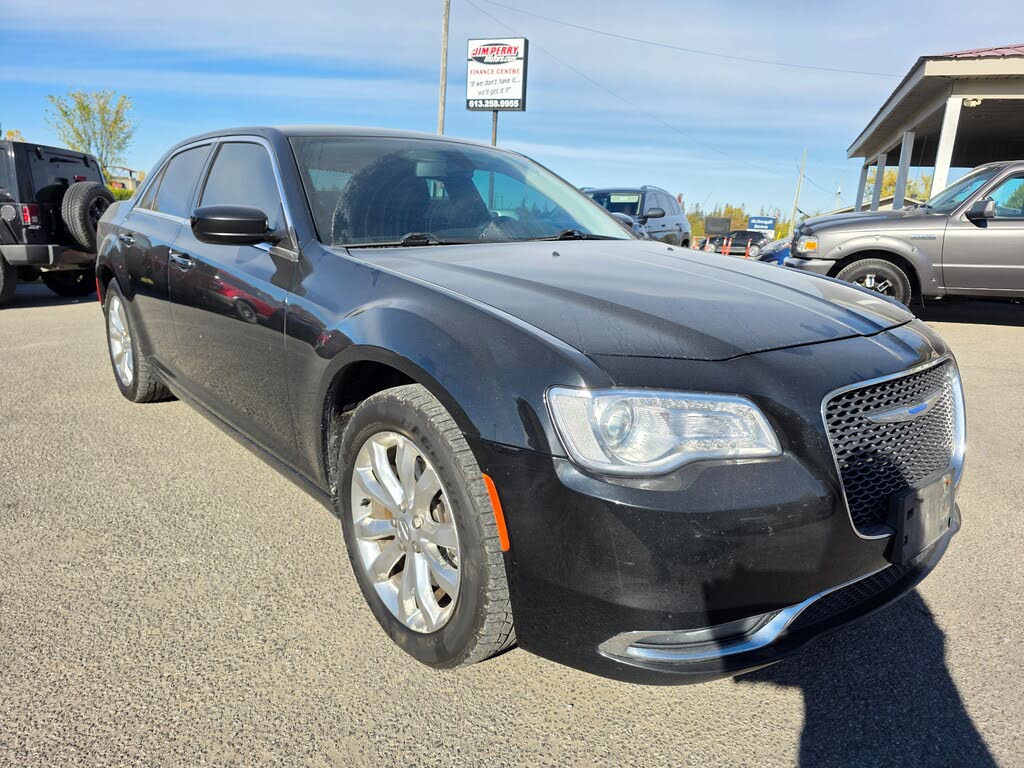 2018 Chrysler 300 Touring AWD