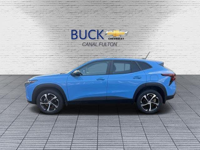 2024 Chevrolet Trax RS with 1RS FWD