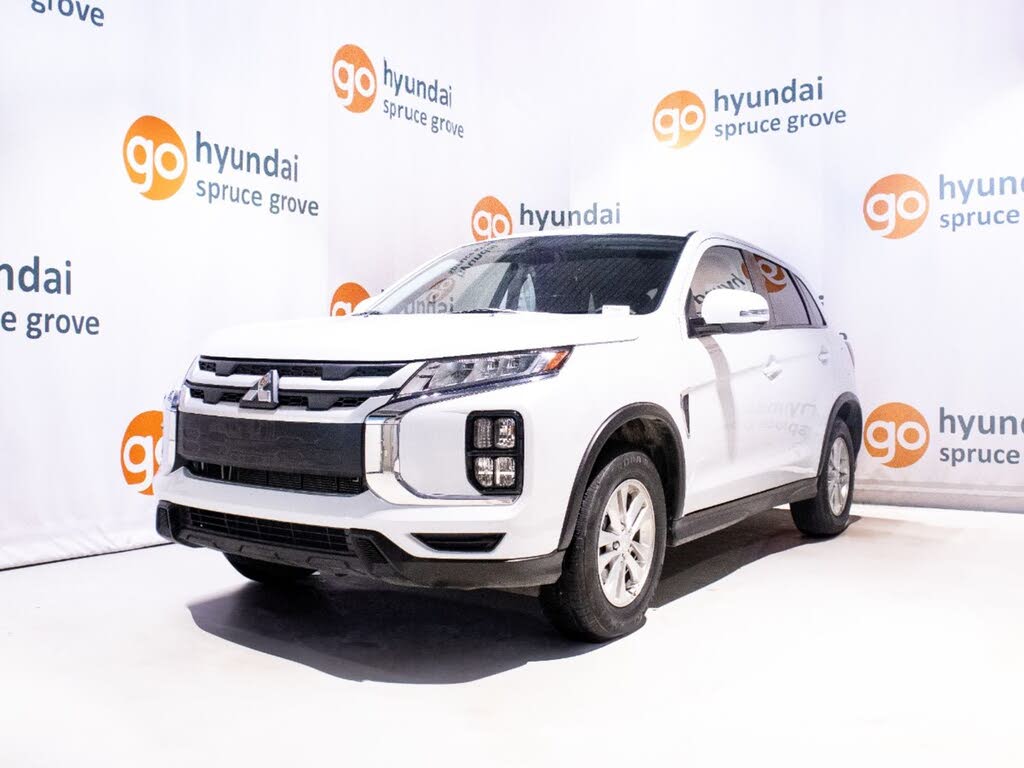 Mitsubishi RVR SE AWC 2024