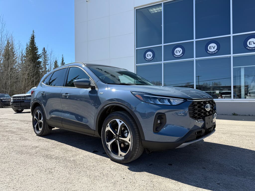 2025 Ford Escape ST-Line Select AWD