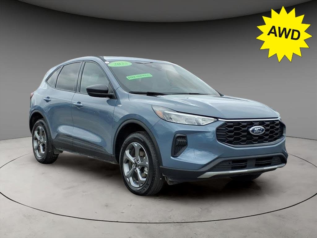 2025 Ford Escape ST-Line AWD