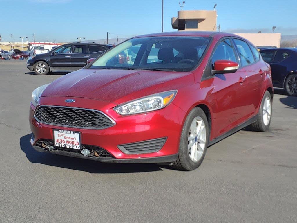 2017 Ford Focus SE Hatchback