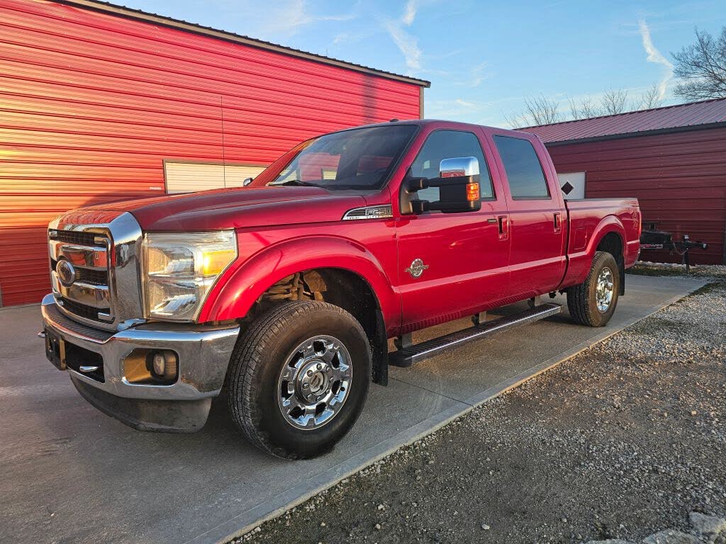 2014 Ford F-250 Super Duty Lariat Crew Cab 4WD