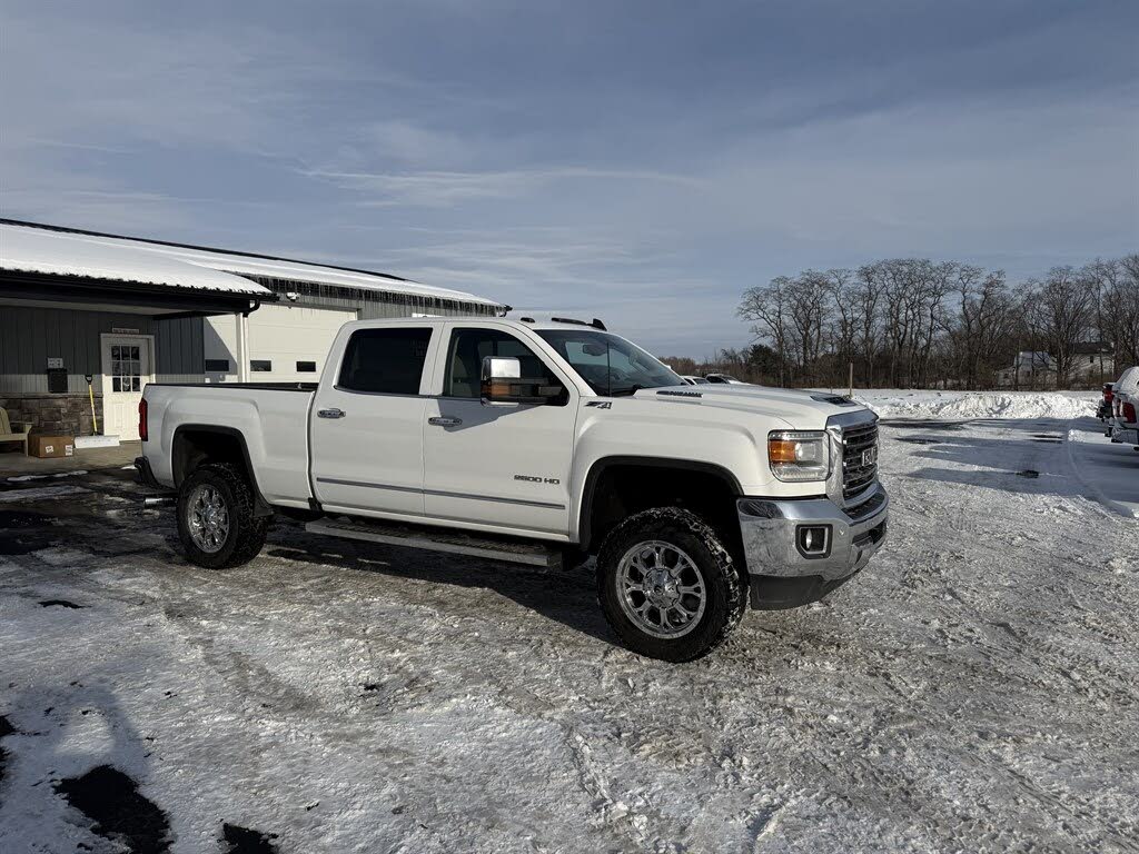 2018 GMC Sierra 2500HD SLT Crew Cab SB 4WD