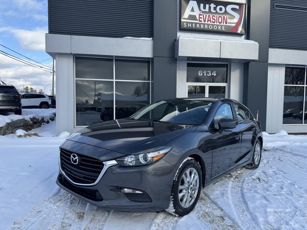 2018 Mazda MAZDA3 Sport GS