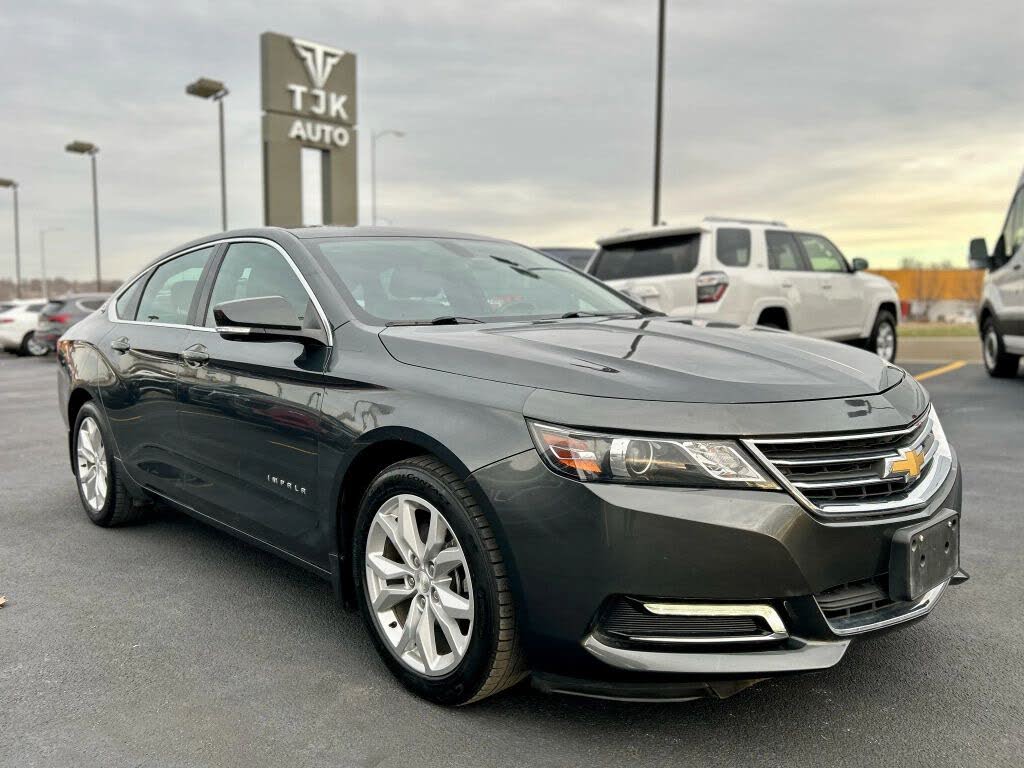 2019 Chevrolet Impala LT FWD