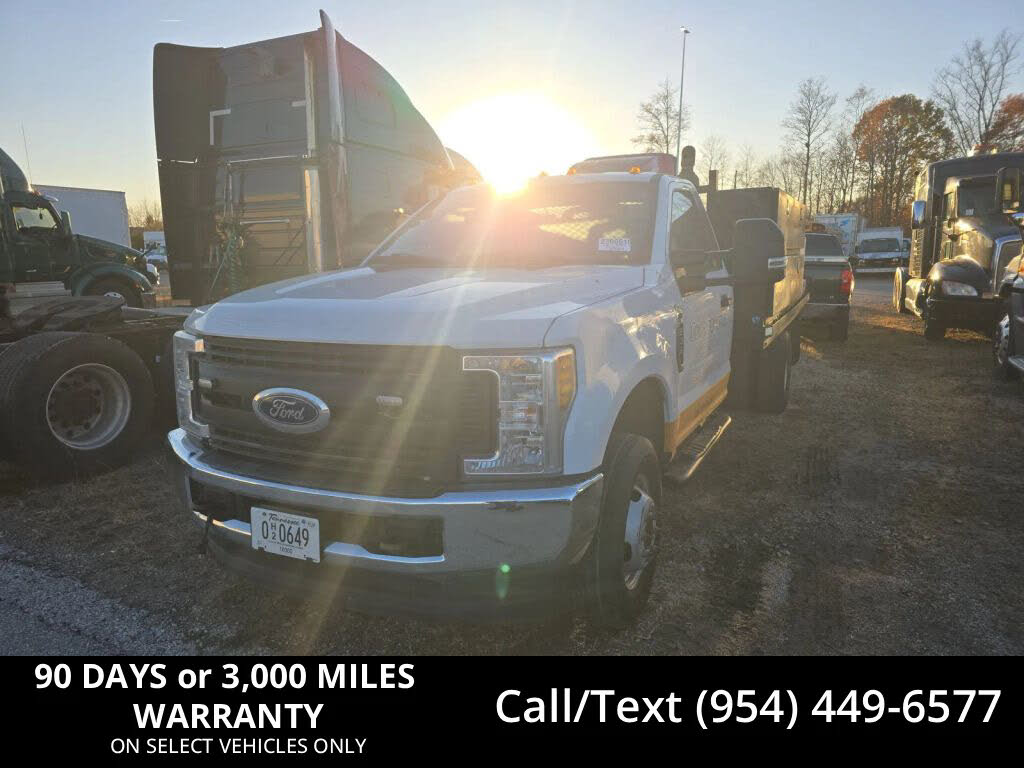 2019 Ford F-350 Super Duty Chassis XL DRW LB 4WD