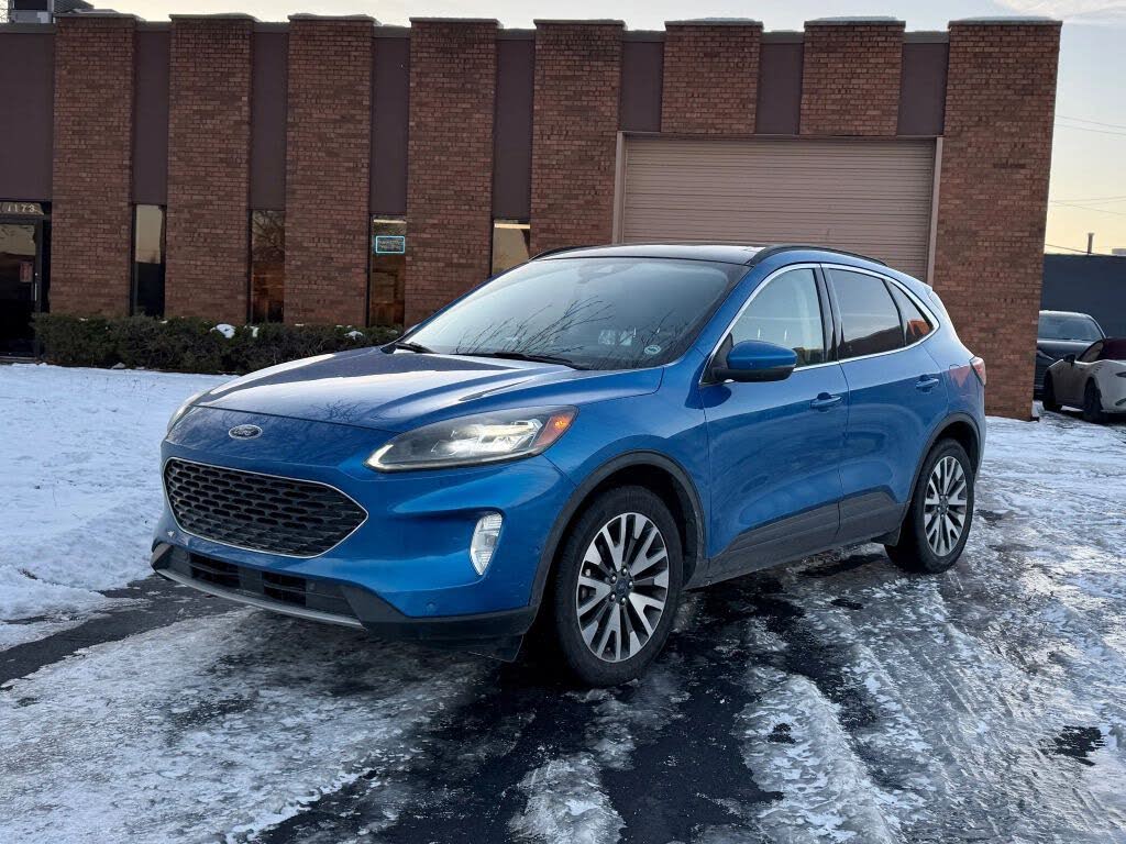 2020 Ford Escape Titanium AWD