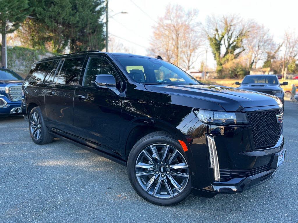 2023 Cadillac Escalade ESV Sport 4WD