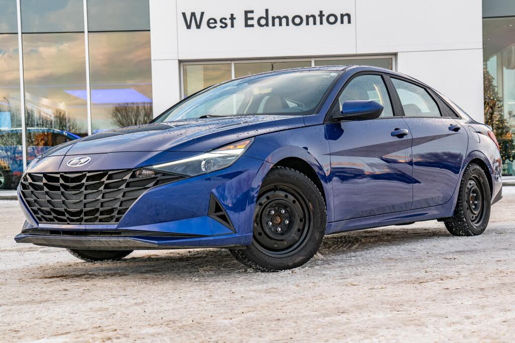 2023 Hyundai Elantra Preferred FWD