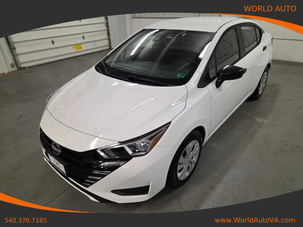 2023 Nissan Versa S FWD