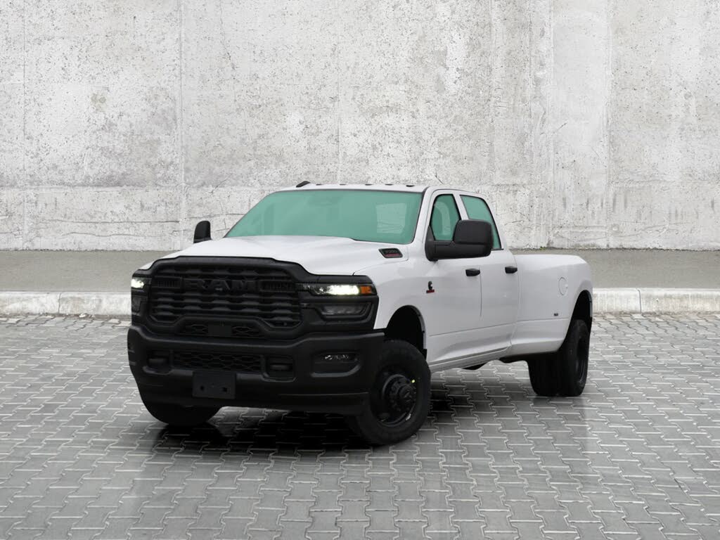 2026 RAM 3500 Tradesman Crew Cab LB DRW 4WD