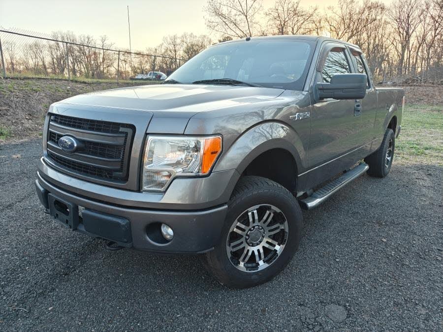 2013 Ford F-150 STX SuperCab 4WD