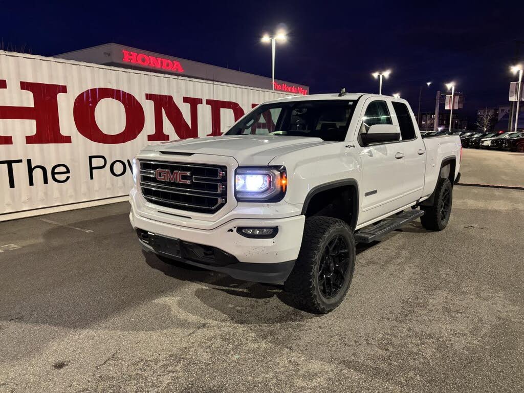 2018 GMC Sierra 1500 Base Double Cab 4WD