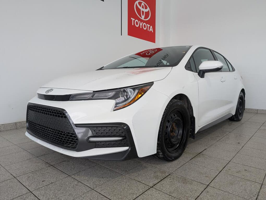 2022 Toyota Corolla SE FWD