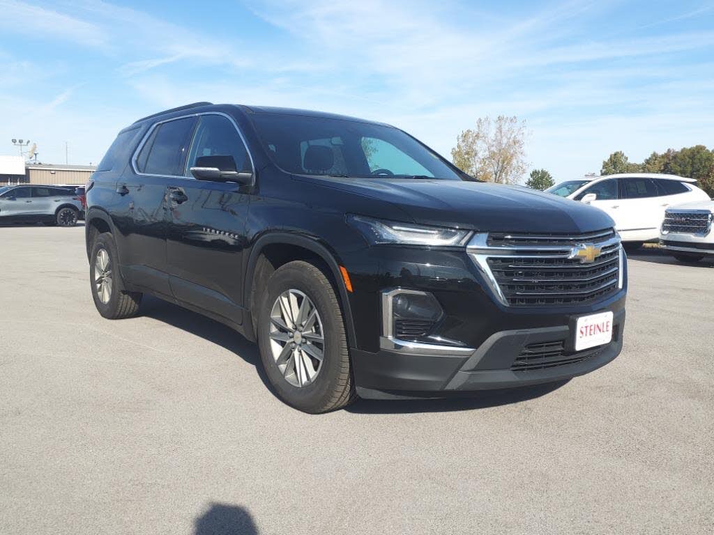 2022 Chevrolet Traverse LT Cloth AWD