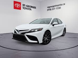 Toyota Camry Hybrid SE FWD