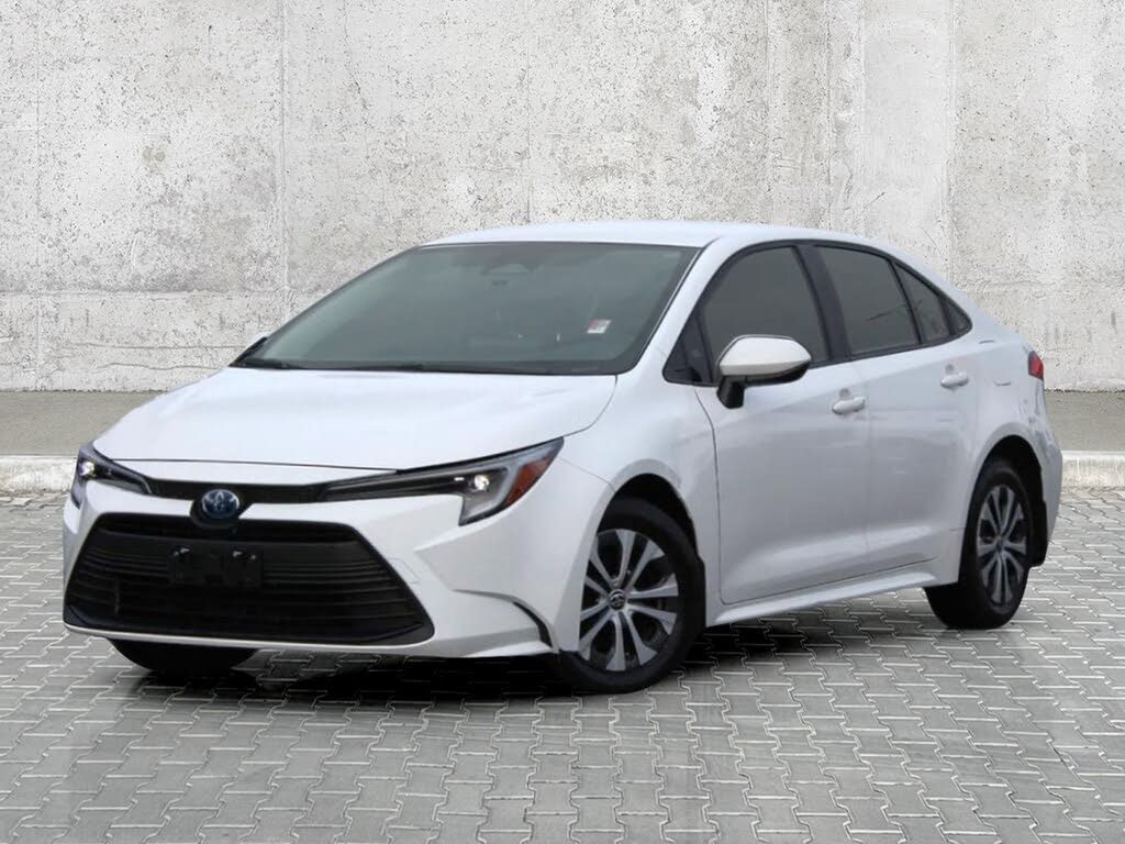 Toyota Corolla Hybrid XLE FWD 2024