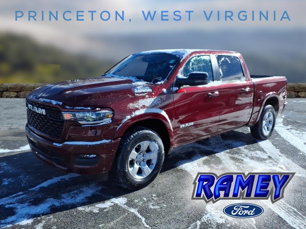 2025 RAM 1500 Big Horn Crew Cab 4WD