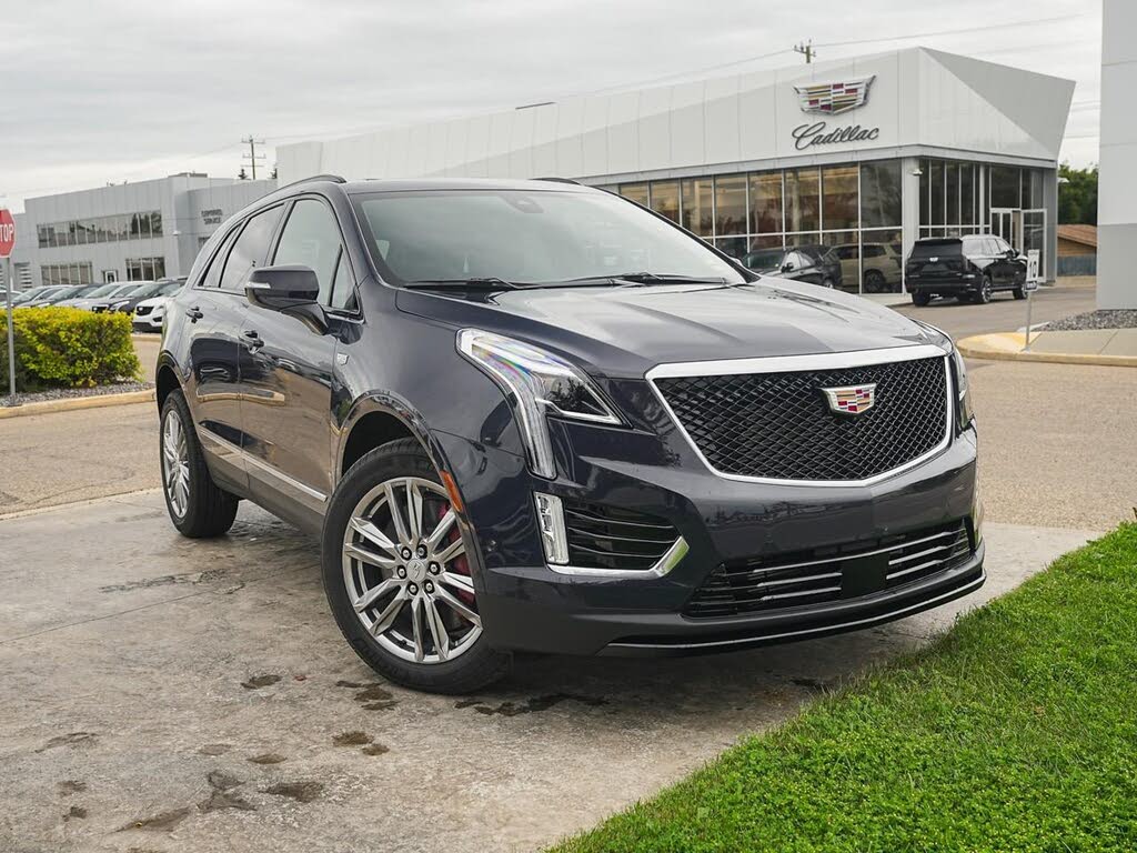 2025 Cadillac XT5 Sport AWD