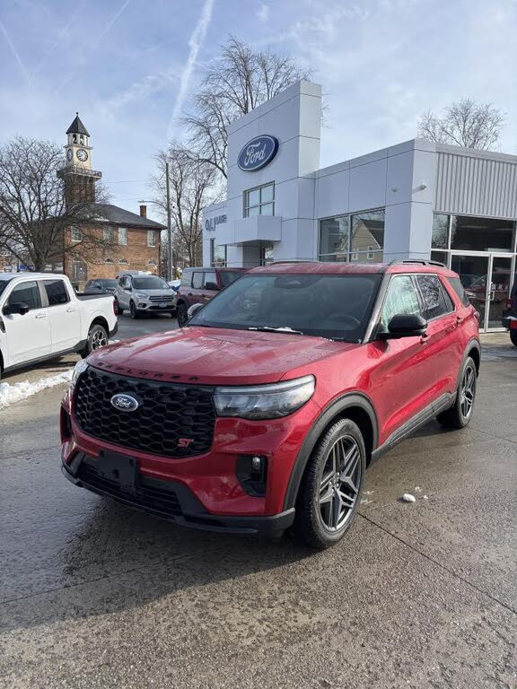 2025 Ford Explorer ST AWD
