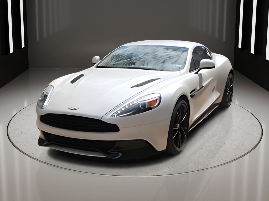 2014 Aston Martin Vanquish Coupe RWD