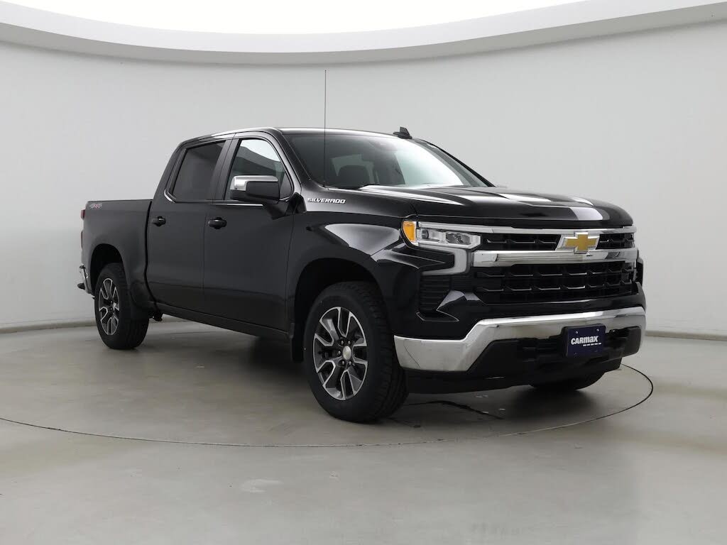 2022 Chevrolet Silverado 1500 LT Crew Cab 4WD