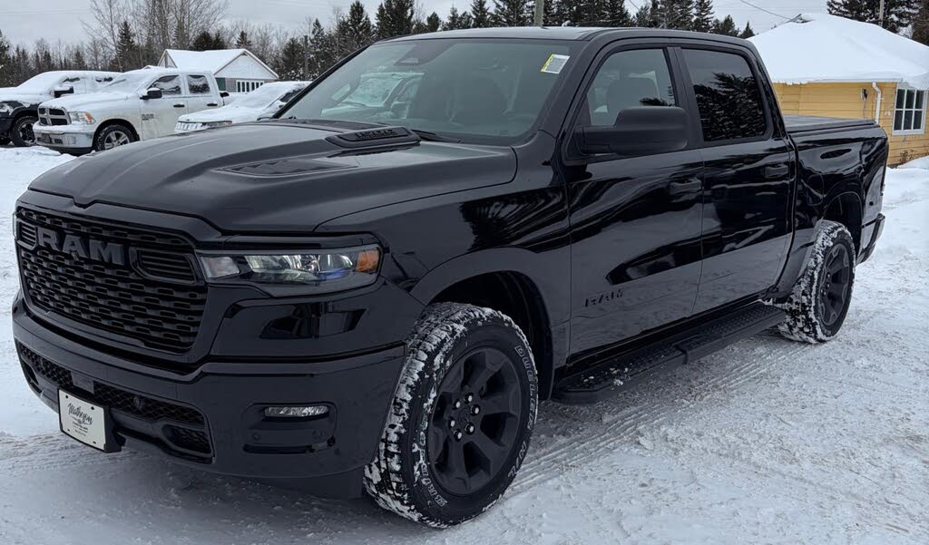 2026 RAM 1500 Express Crew Cab 4WD