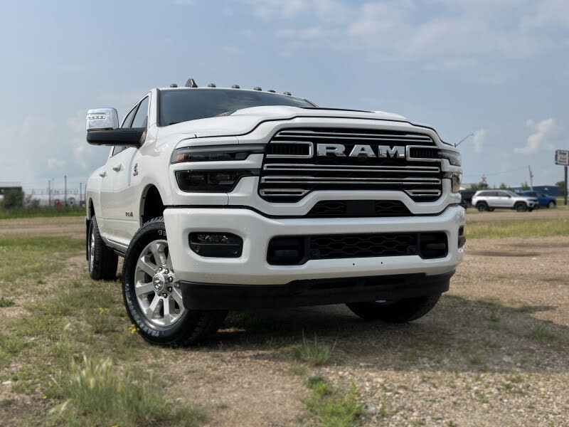 2025 RAM 2500 Laramie Crew Cab 4WD