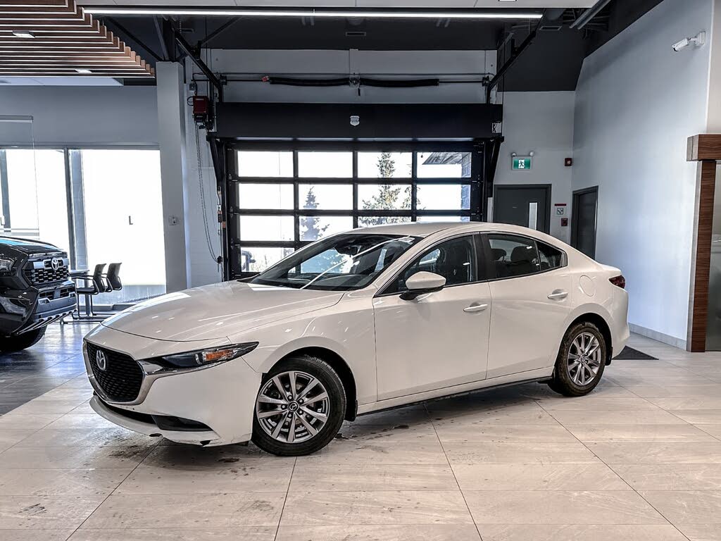 2019 Mazda MAZDA3 Preferred Sedan FWD