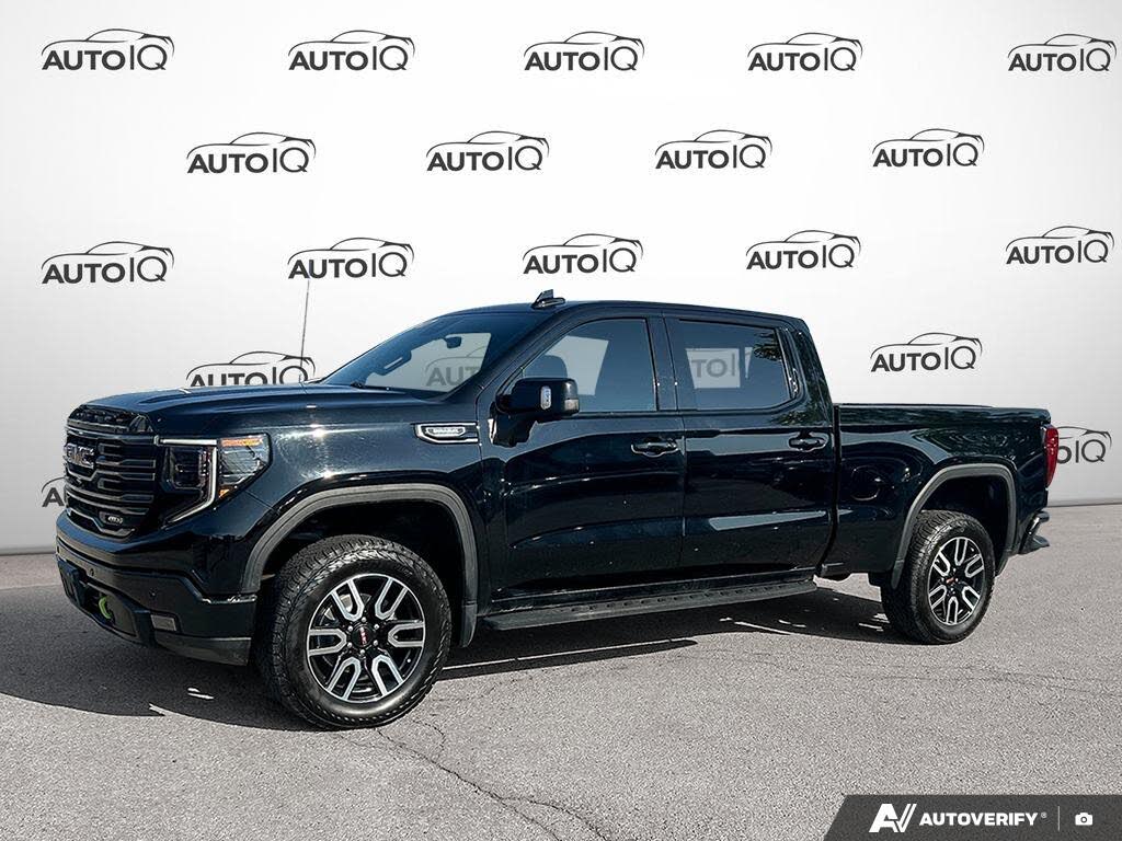 2022 GMC Sierra 1500 AT4 Crew Cab 4WD