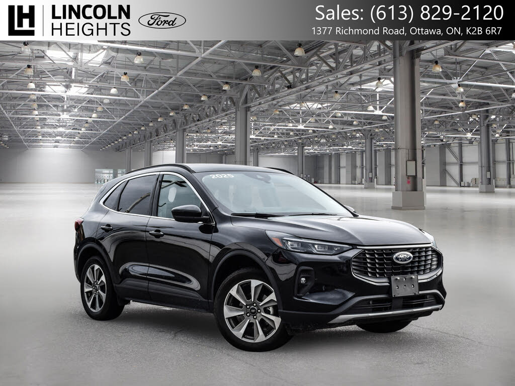 Ford Escape Platinum AWD 2025