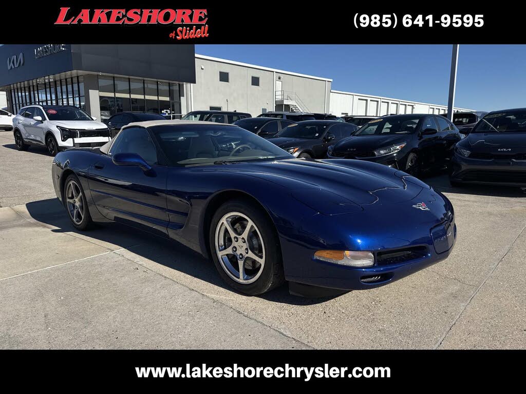 2004 Chevrolet Corvette Convertible RWD