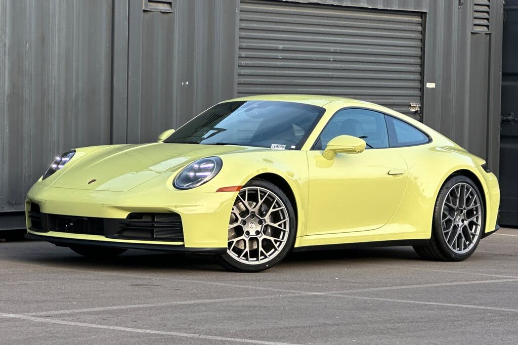 2026 Porsche 911 Carrera Coupe RWD