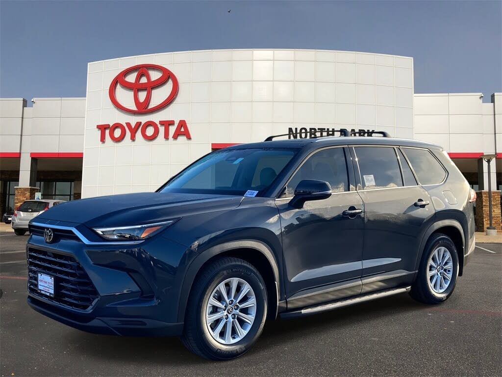 2026 Toyota Grand Highlander Hybrid XLE AWD