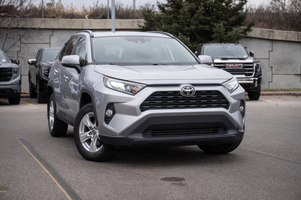 2020 Toyota RAV4 XLE AWD
