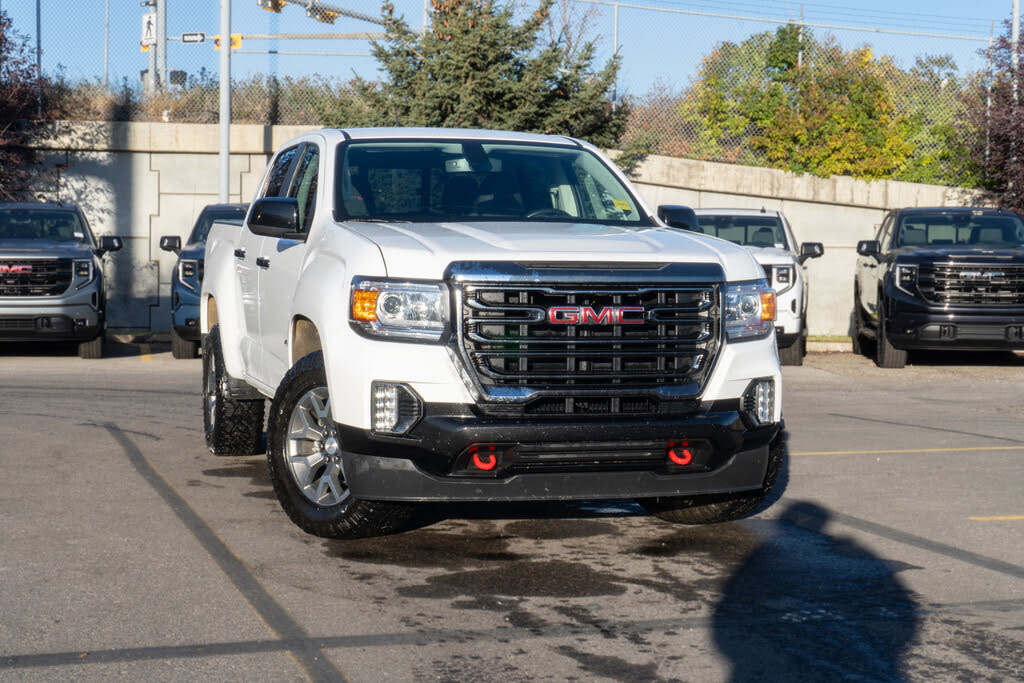 2022 GMC Canyon AT4 Crew Cab 4WD with Leather