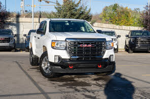 GMC Canyon AT4 Crew Cab 4WD with Leather