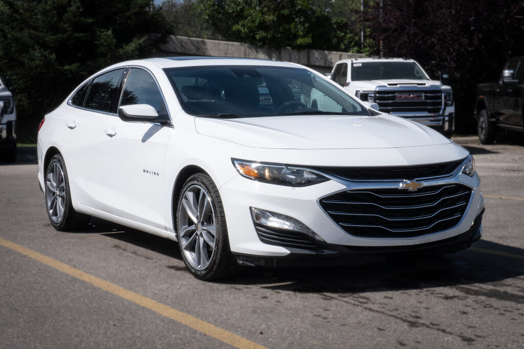 2023 Chevrolet Malibu LT with 1LT FWD
