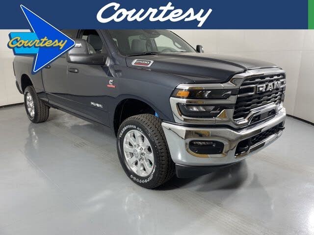 2025 RAM 2500 Big Horn Crew Cab 4WD
