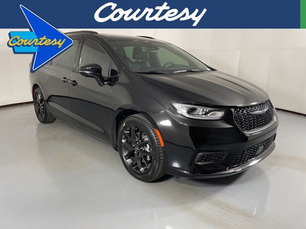 2026 Chrysler Pacifica Limited FWD