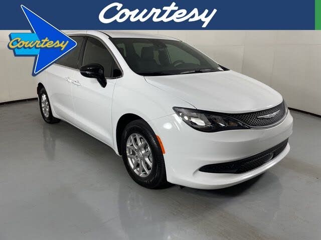 2026 Chrysler Voyager LX FWD