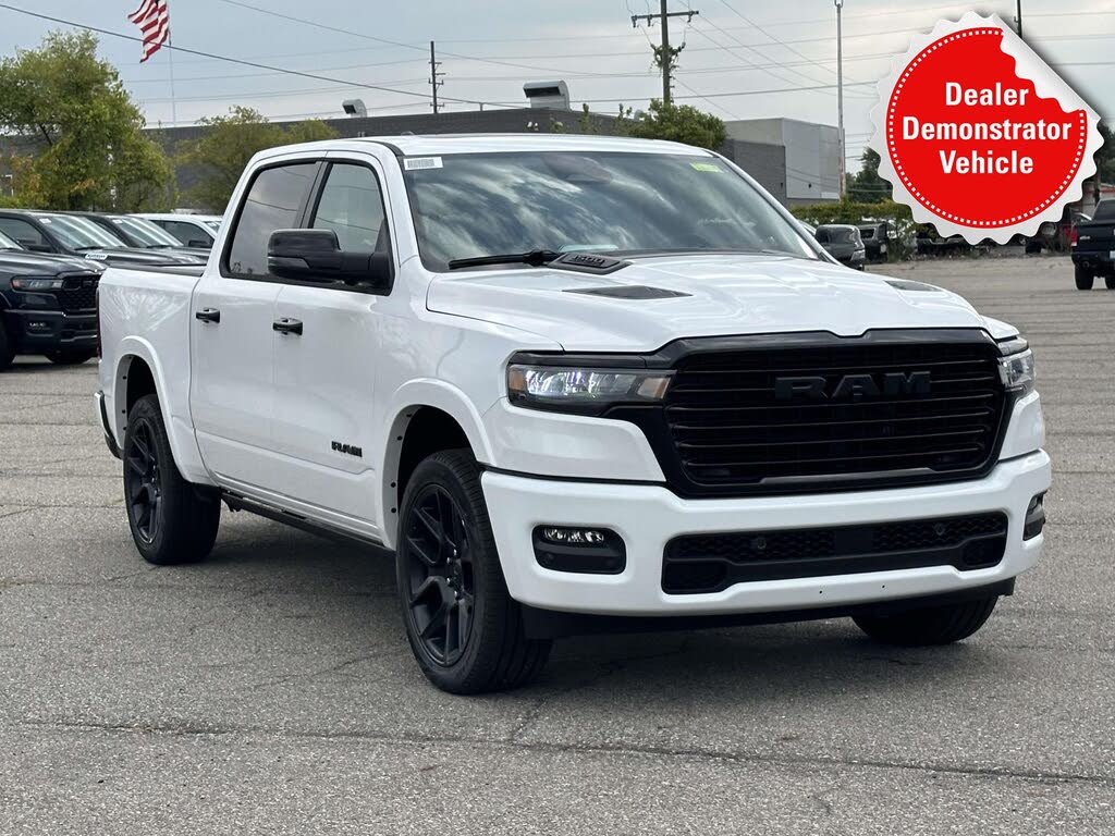 2026 RAM 1500 Laramie Crew Cab 4WD