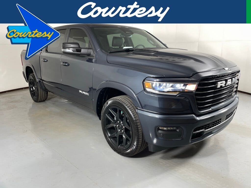 2026 RAM 1500 Laramie Crew Cab 4WD