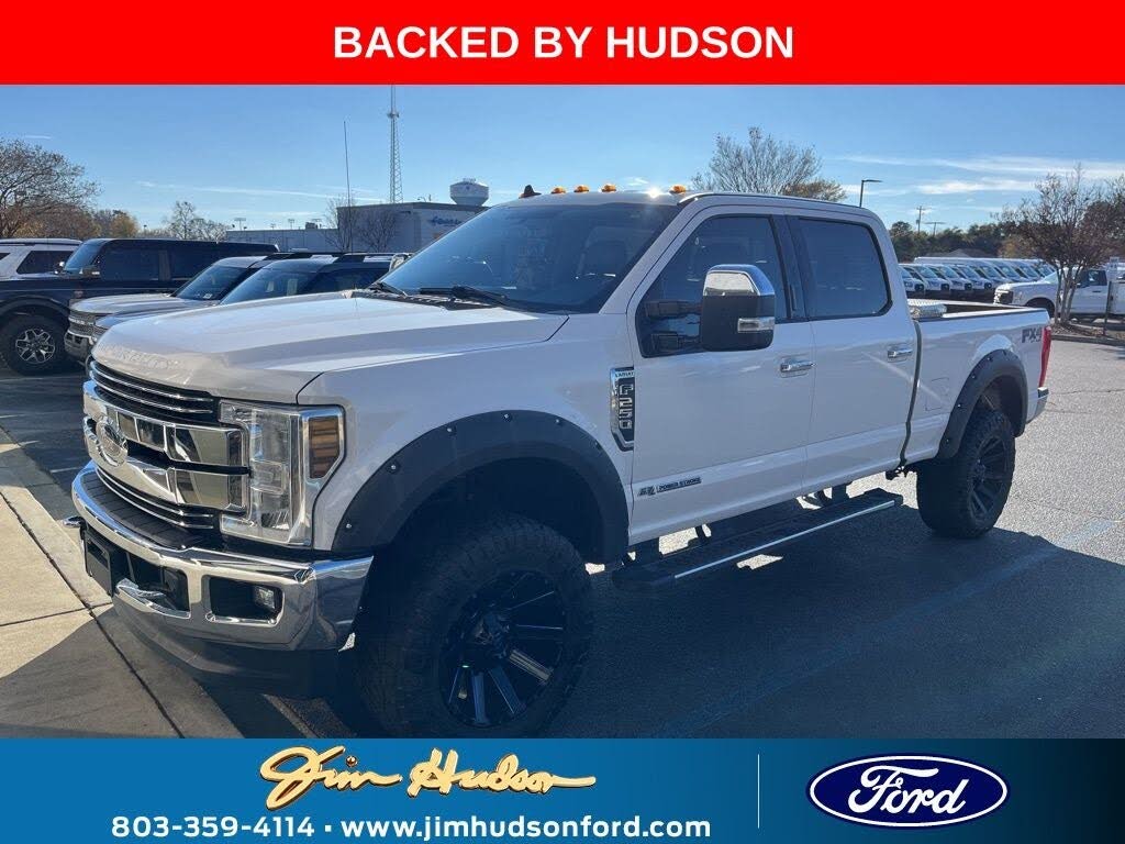2019 Ford F-250 Super Duty Lariat Crew Cab 4WD